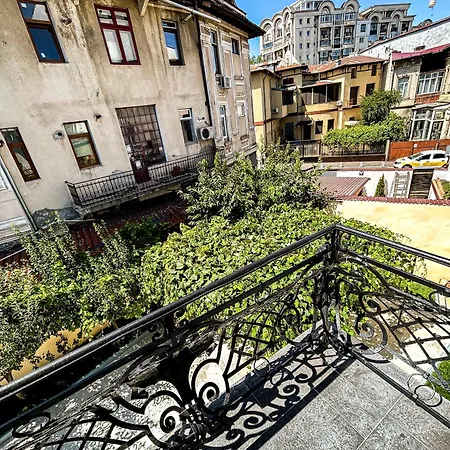 Πανσιόν Boutique Casa Vermont 4*